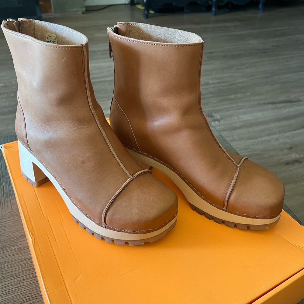 Swedish Hasbeens Brown Leather Heeled Boots